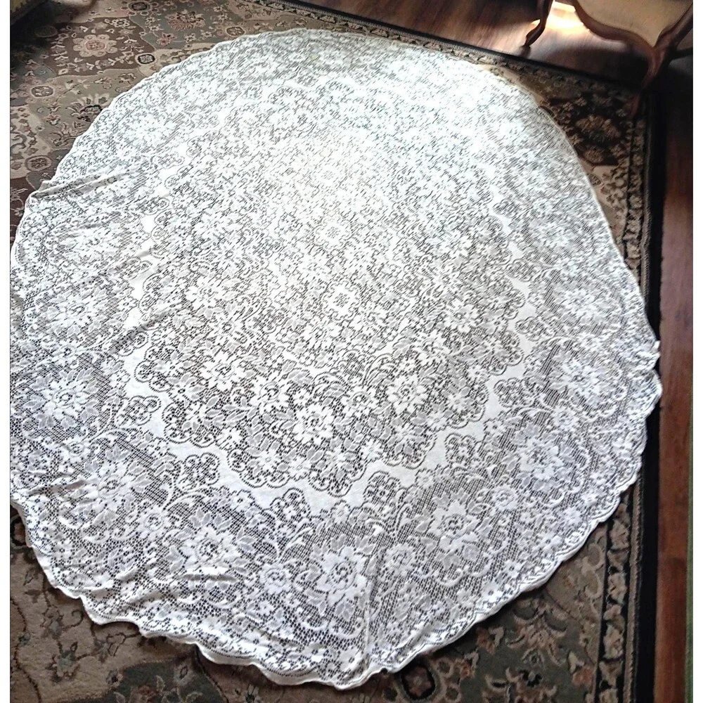 Vintage Oval Lace Tablecloth 63 X 86 Granny core, cottage core #3